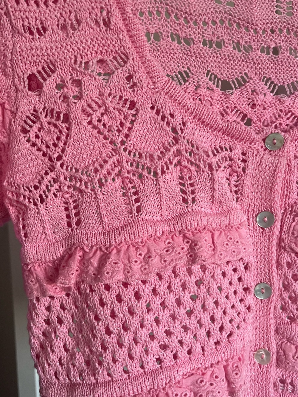 Zara Pink Crochet Ruffle Knit Cardigan Crop Top Short Sleeve Size Small - Picture 7 of 10